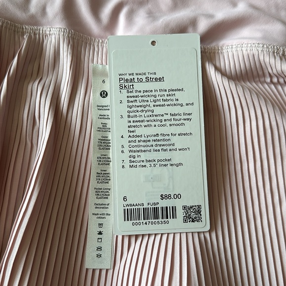 Lululemon Pleat to Street skirt - Picture 7 of 7